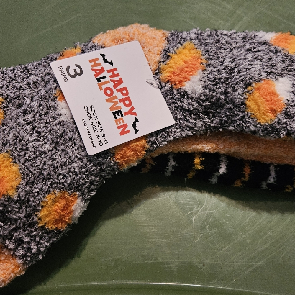 Halloween Fuzzy Socks Set